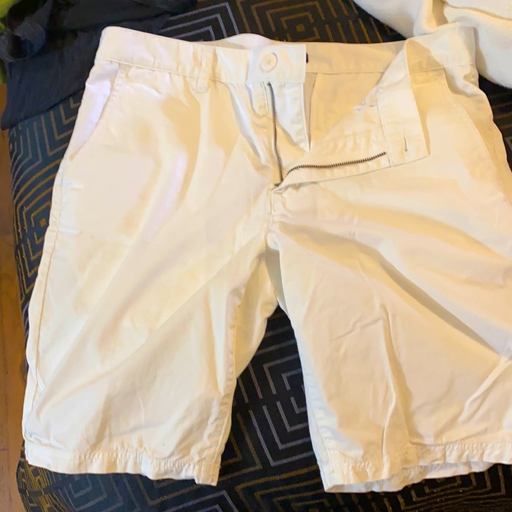 John Varvatos white shorts